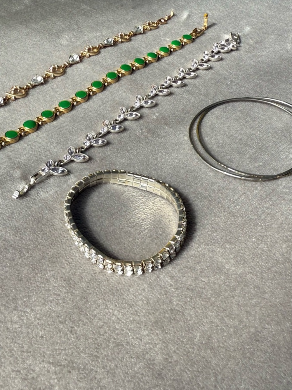 Jewelry Bundle / Mixed Jewelry Lot – Bracelets, Rings, Necklaces & Watches - Picture 3 of 6